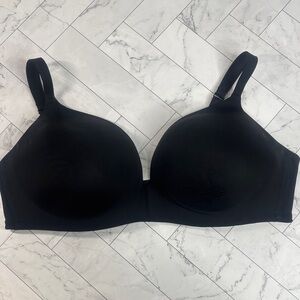 NWOT Cacique Lane Bryant Womans Bra Black Simply Wire Free Plunge WIRELESS 46DD